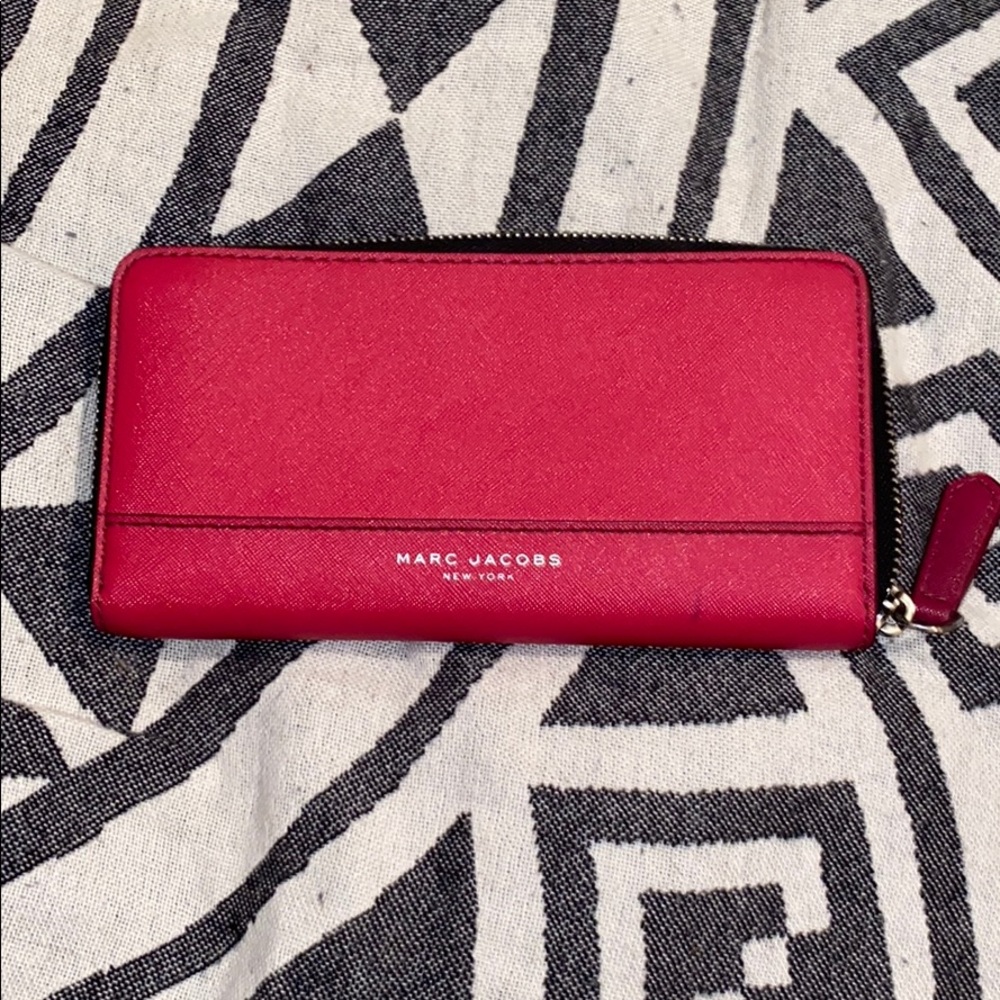 Marc Jacobs wallet